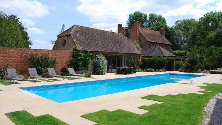 This is the large rear garden to a substantial, detached property set back  from a fairly busy road in a Otford, a picturesque Village in West Kent  located