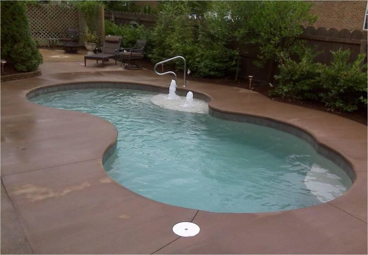 Fiberglass Pools & Fiberglass Swimming