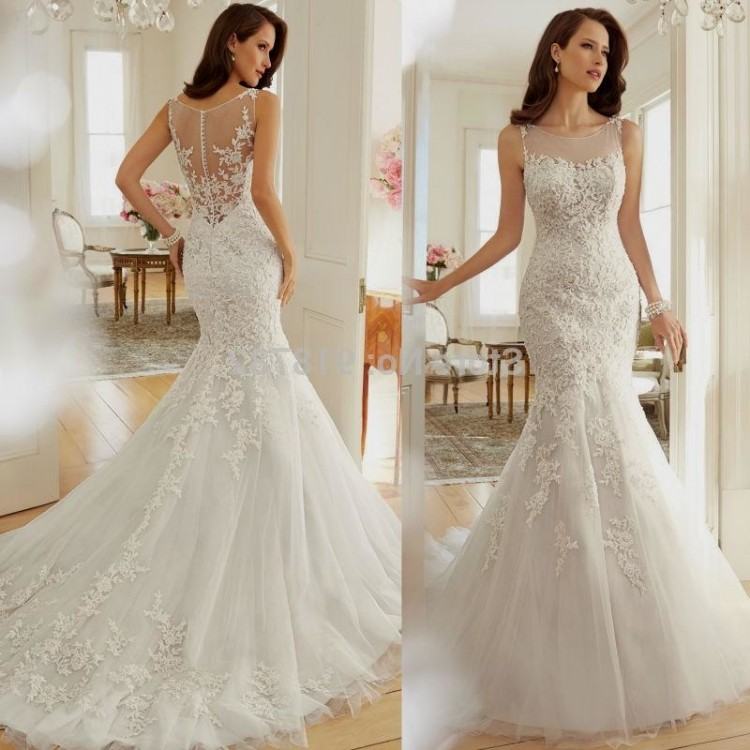 Discount 2015 White Elegant A Line Lace Wedding Dresses Naviblue Scoop Long Sleeve  Lace Up Applique Ribbon Long Sweep Train Bridal Gowns For Women All