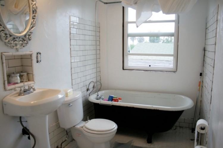 Delightful Ideas Clawfoot Tub Bathroom Designs Clawfoot Tub Bathroom  Designs With Goodly Small Bathroom With Clawfoot