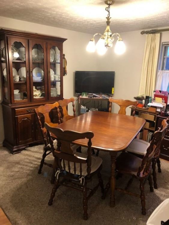 shocking cherry dining room table and chairs cherry dining room table and 6  chairs