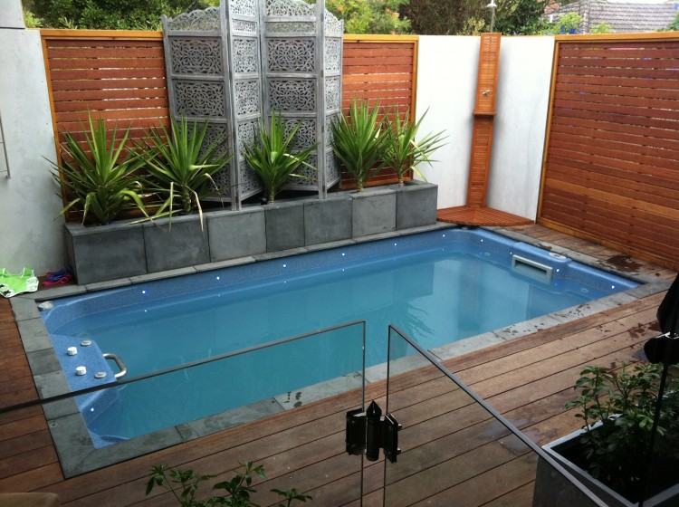 smallest lap pool size