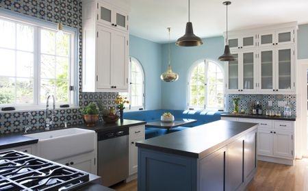 With ideas for blues, grays, greens and, yes, even white, these versatile kitchen  paint colors bring the beauty